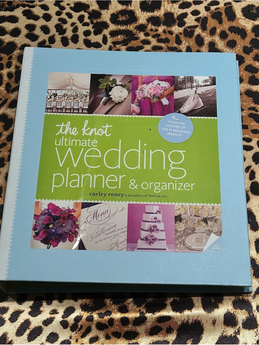 The Knot - Ultimate Wedding Planner & Organizer by Carly Roney (NEW)